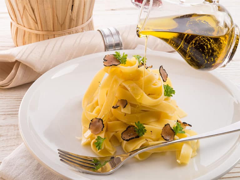 13 Best Truffle Oils to Elevate Your Dishes in 2024