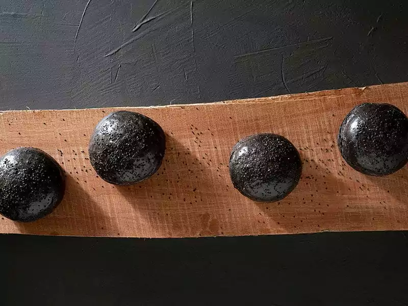 Black Bread Rolls