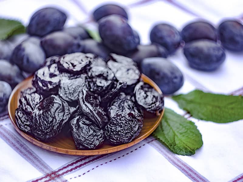 Dried Prunes Dish