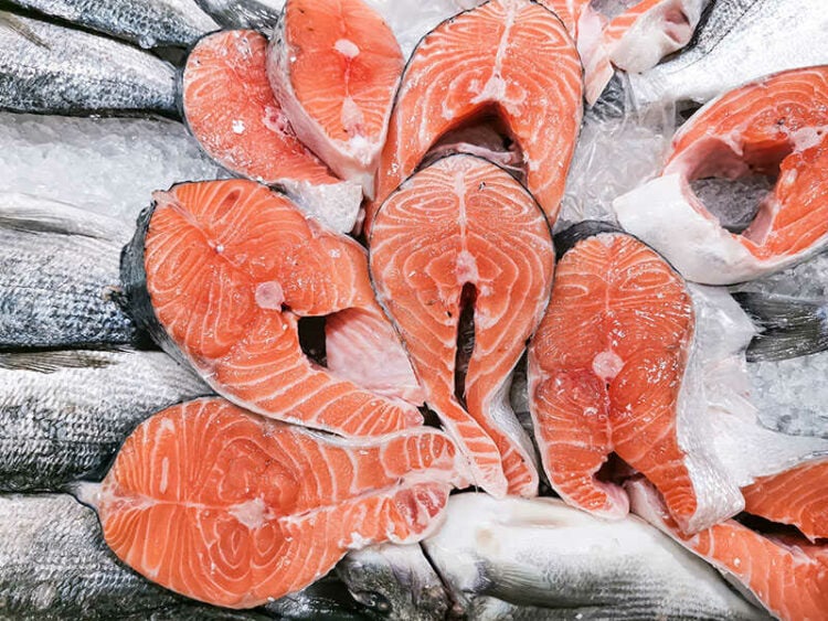 How Long Can You Freeze Salmon? Essential Storage Guide 2024