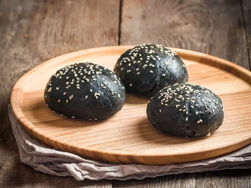 Black Burger Buns Recipe Easy and Delicious 2024