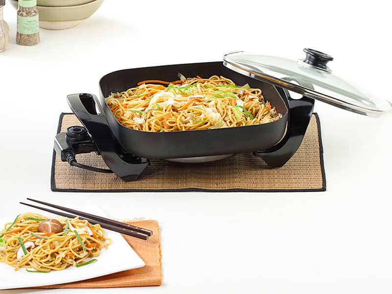 How to Clean an Electric Skillet The Best Guide for 2024