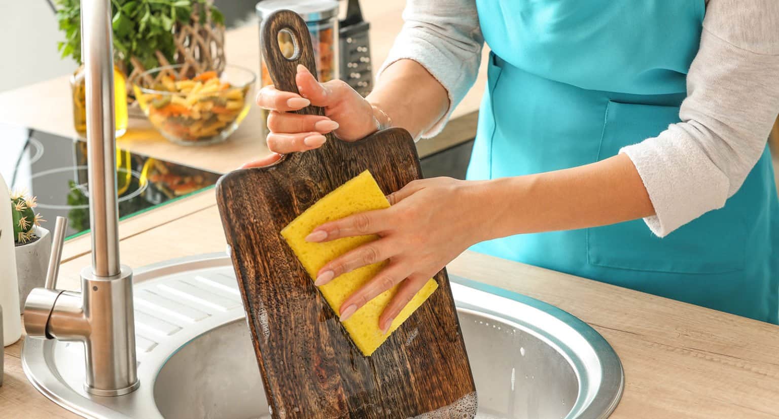 How to Clean a Bamboo Cutting Board Expert Guide for 2024