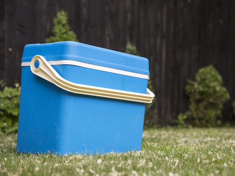 Handheld Blue Refrigerator