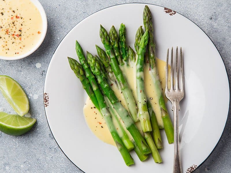  Spargel Hollandaise