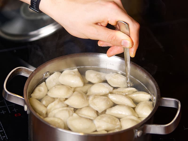 What To Serve With Ravioli 13 Best Side Dishes In 2021