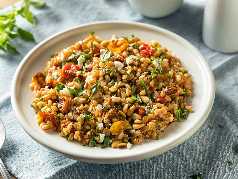 Healthy Farro Tomato Salad Herbs