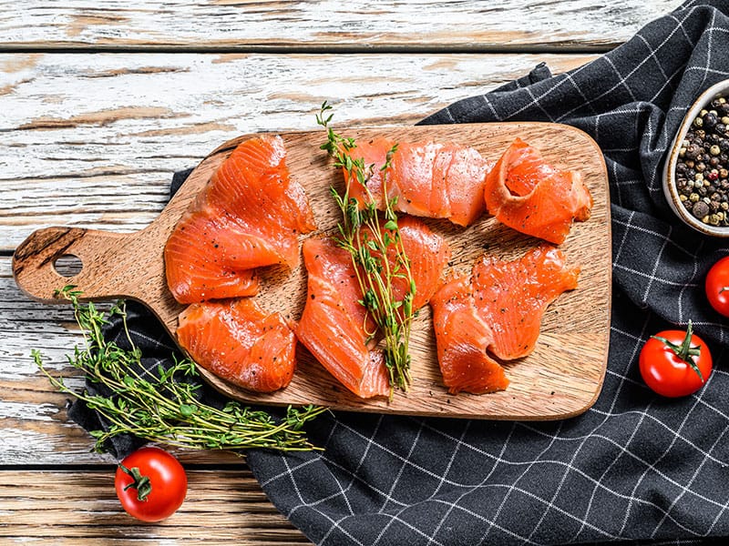 How Long Does Smoked Salmon Last? 3 Clear Signs Of A Rotten One!