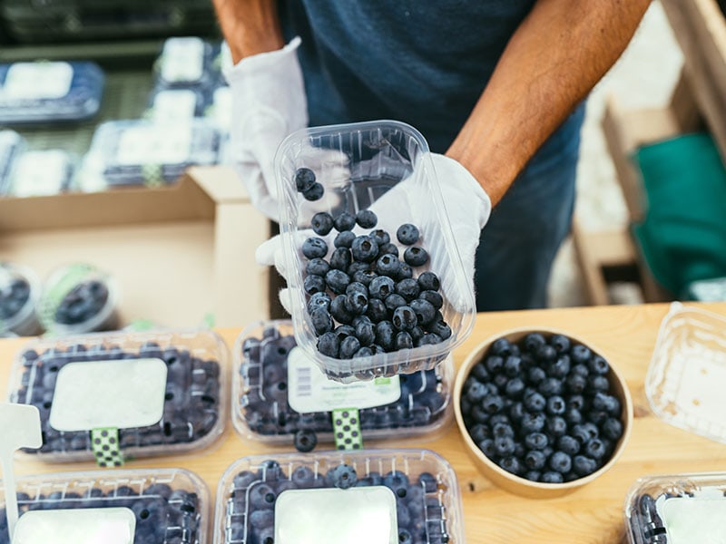 Blueberries Carefully