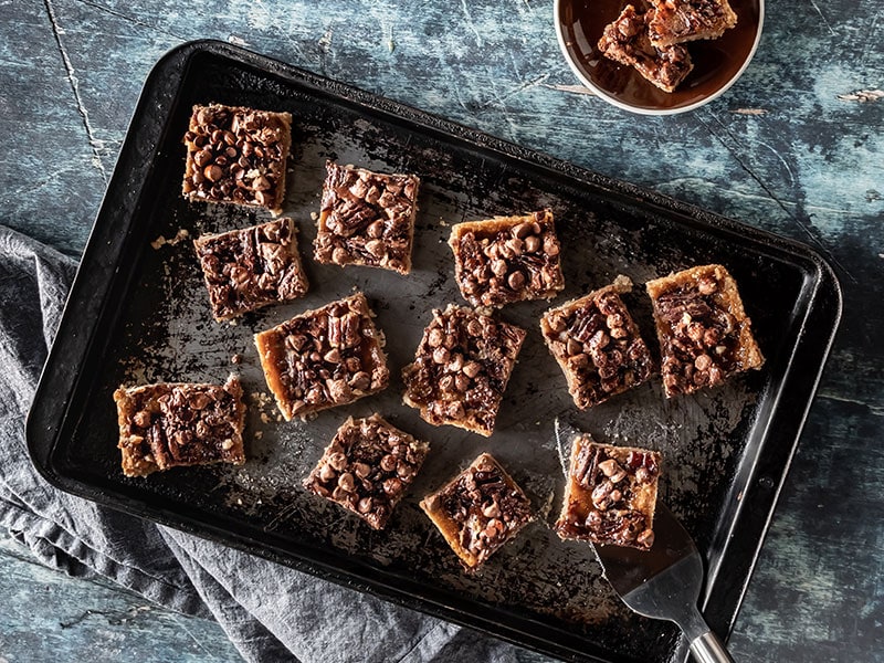 Hazelnut Cake Squares