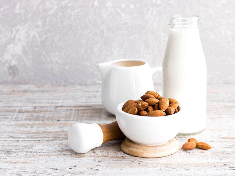 6 Secret Tips To Tell If Your Almond Milk Has Gone Bad 2023
