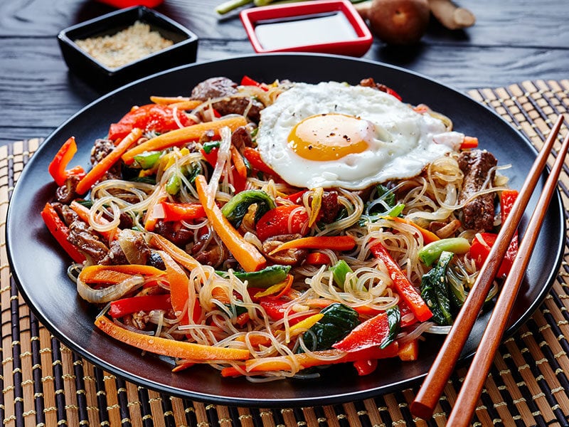 Noodles With Crunchy Vegetables