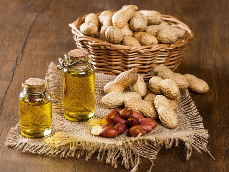 Does Peanut Oil Go Bad? And 4 Signs of Spoilage 2024