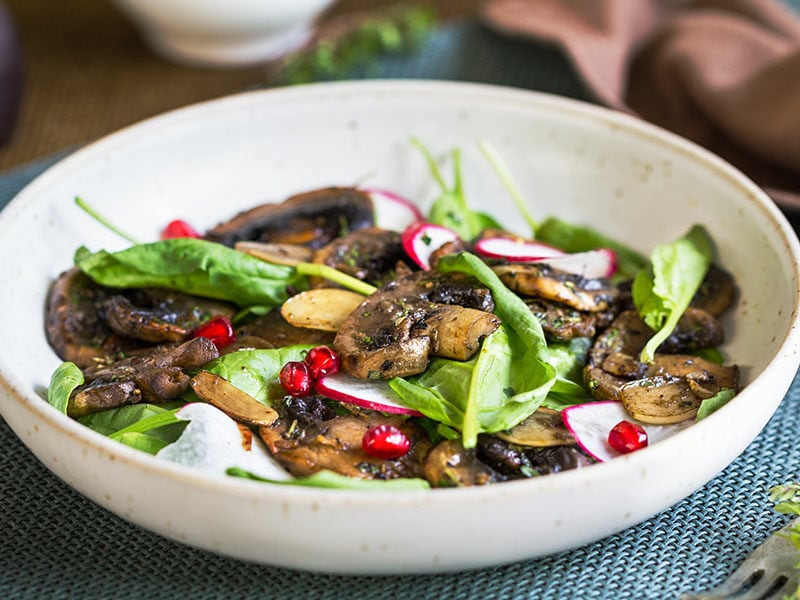 Spinach Mushroom And Salad