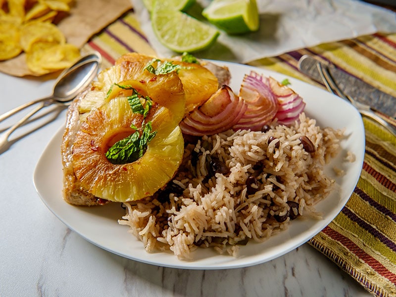 20 Traditional Cuban Side Dishes (+Cuban Red Beans And Rice)