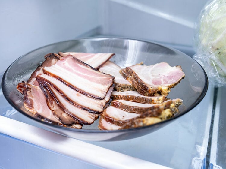 How Long Can Cooked Bacon Sit Out? Reveal The Secret 2023