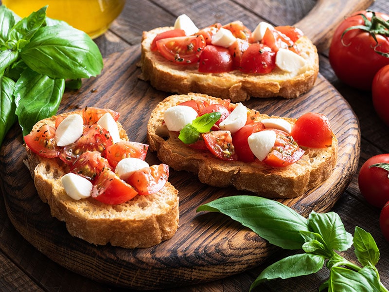35 Easy Italian Appetizers You Wish You Knew Sooner (+Antipasto Skewers)