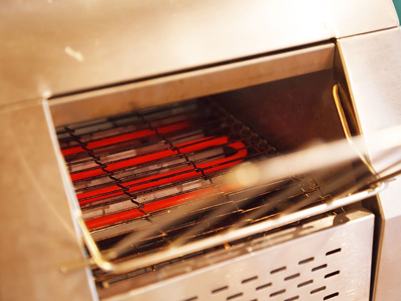 Hot Toaster Oven Chamber