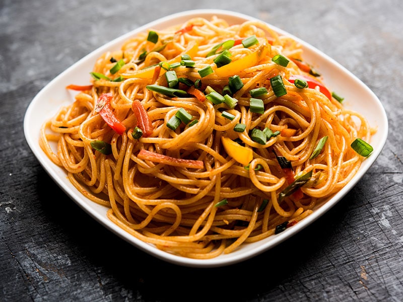 Schezwan Noodles Vegetable