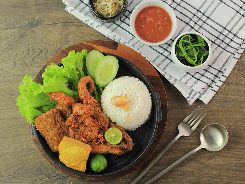 23 Original Indonesian Recipes