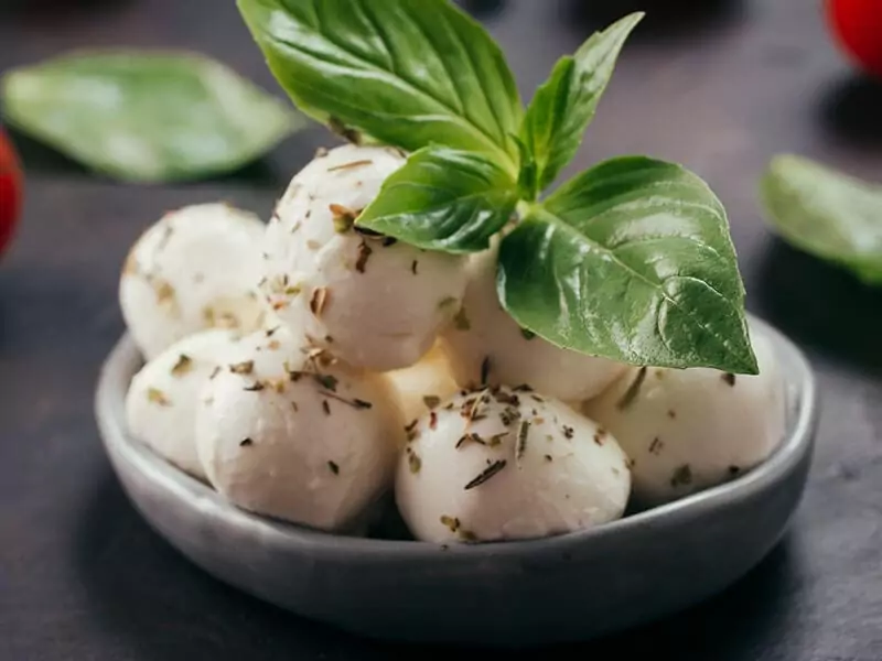 Mozzarella Balls