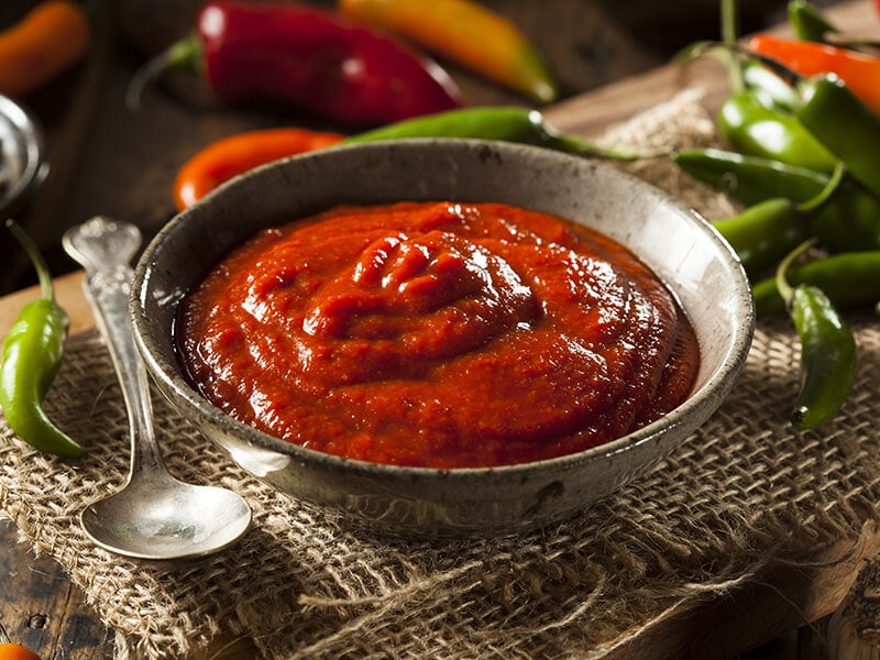 Top 23 Amazing Sriracha Substitutes You Might Not Know 22