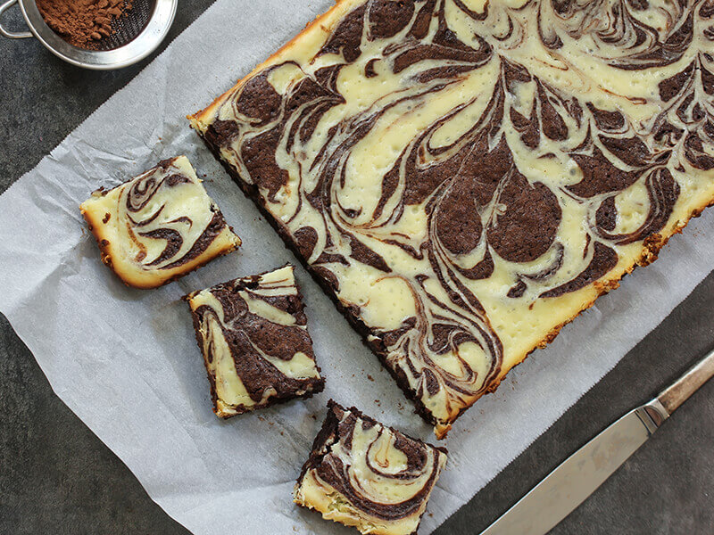 Cheesecake Swirl Brownies