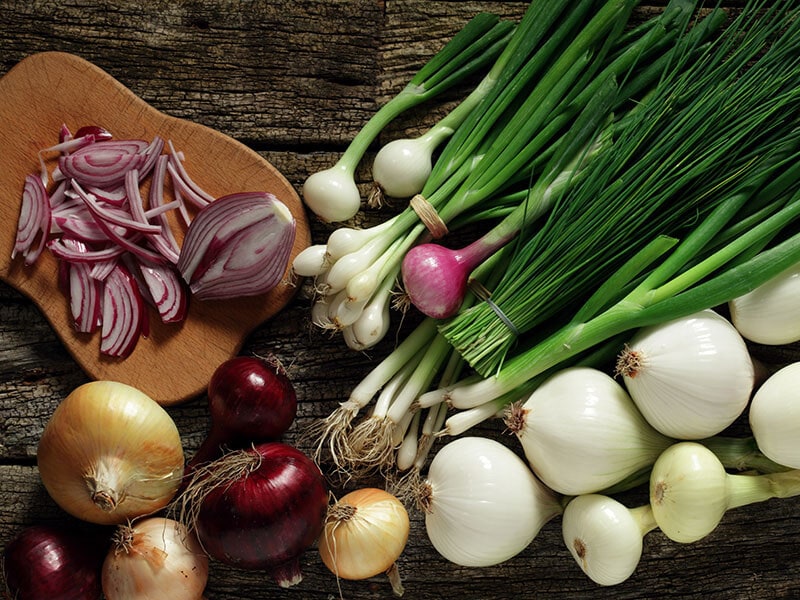 7 Best Chives Substitutes