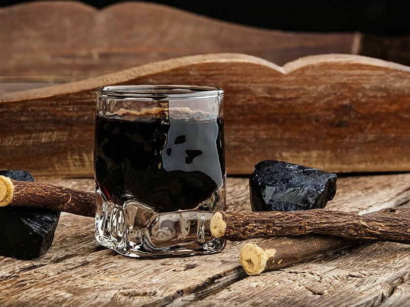 Licorice with Liqueur