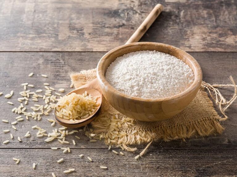 What Does Cornstarch Taste Like? A Quick Guide for 2024