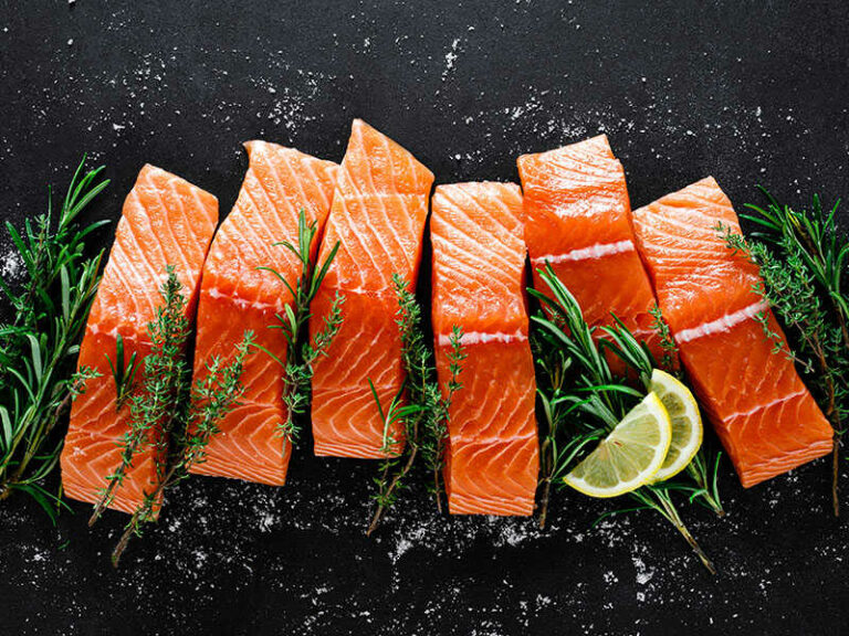 What Does Salmon Taste Like? Best Methods To Eat Salmon 2023