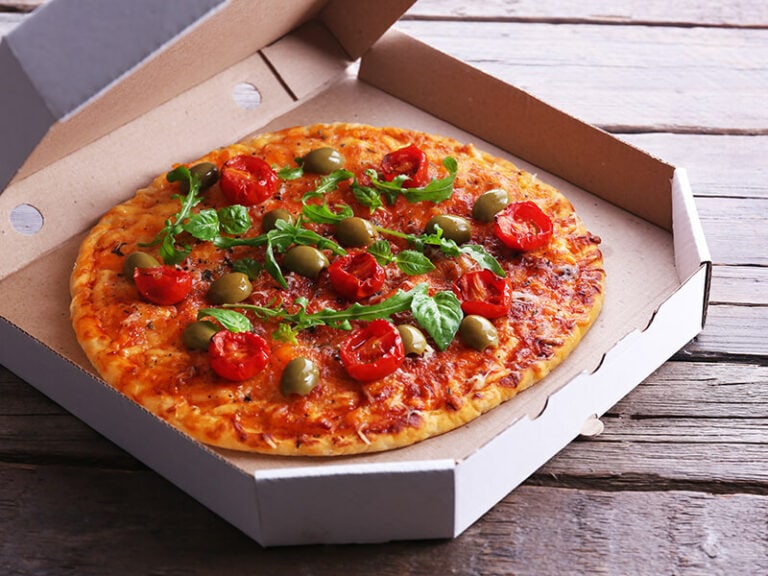 Can You Freeze Cooked Pizza? MindBlowing Hacks 2024