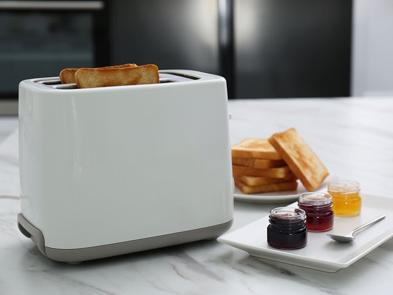 Toaster Slices Bread