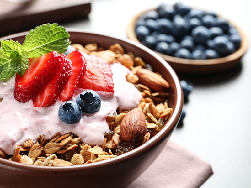 Yogurt Granola Berries