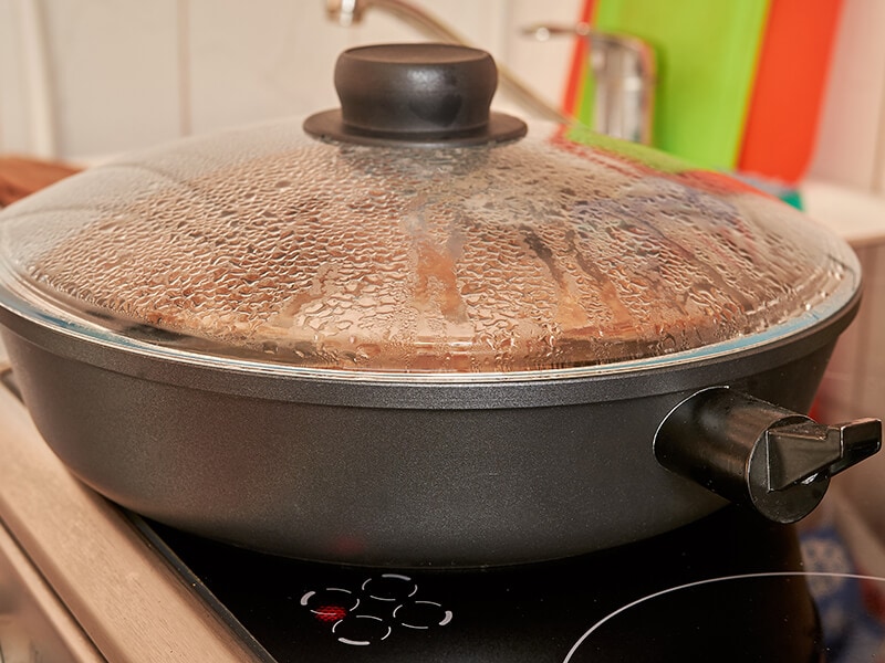 Aluminum Pan with Closed Glass Lid