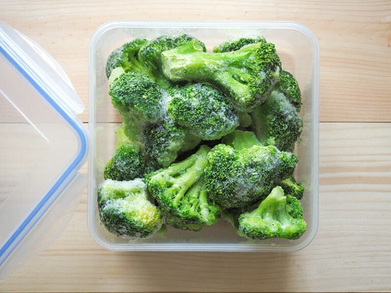 Broccoli Plastic Container