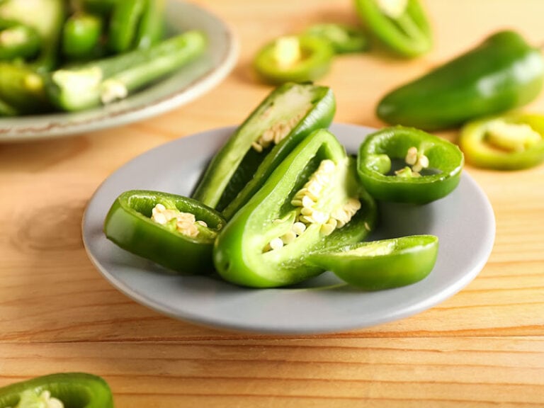 Plate Cut Green Jalapeno