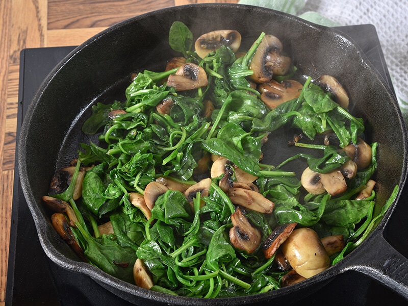 Spinach and Mushrooms in Iron Skillet