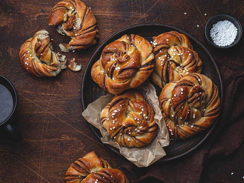 Cinnamon Buns 