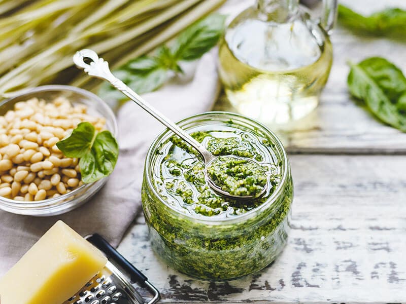 Green Fettuccine Pesto Sauce