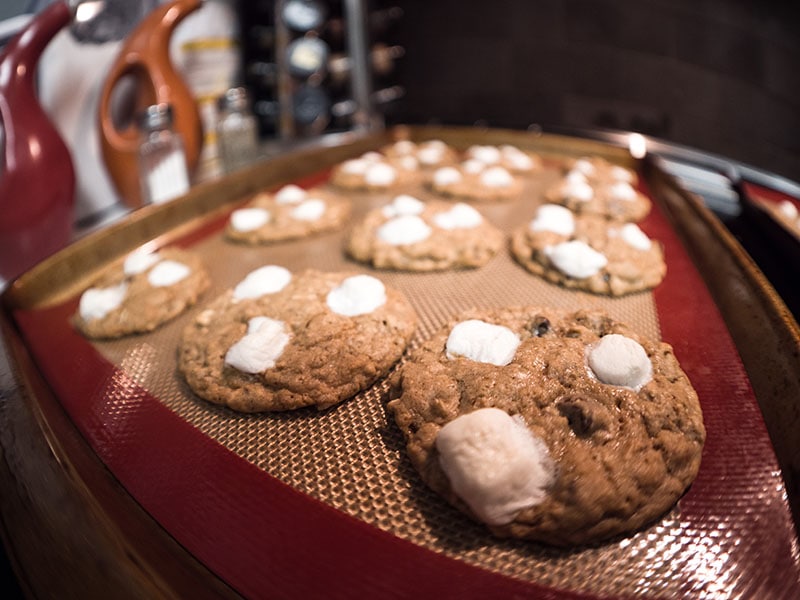 Hot Fresh Smore Cookies