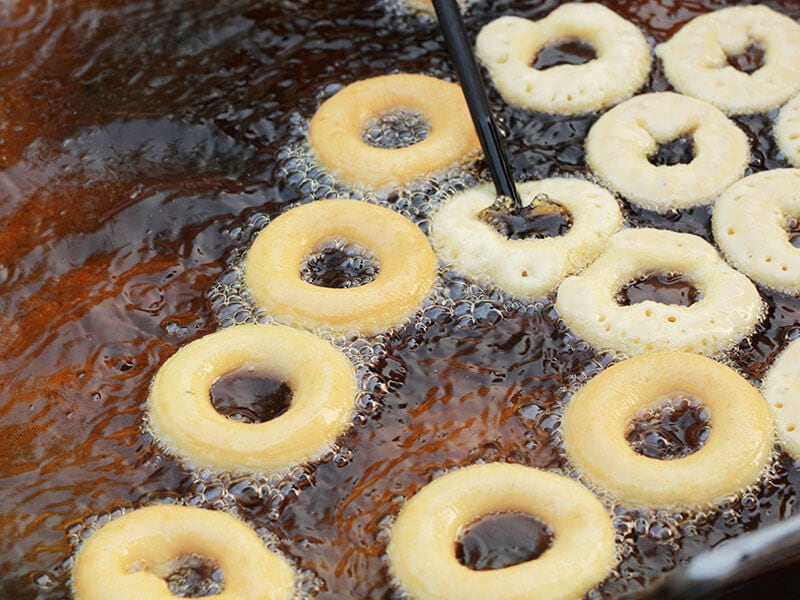 Making Donut Fried Pan