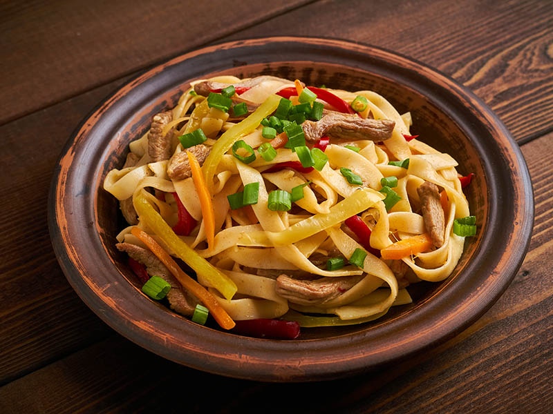 Mongolian Noodles With Meat