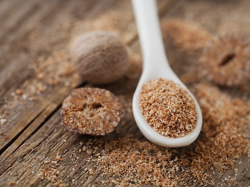 Nutmeg Whole Grated