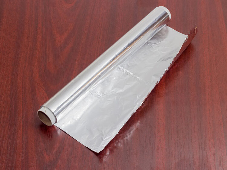 Can You Put Foil in a Crock Pot? Useful Tips for Safe Cooking 2024