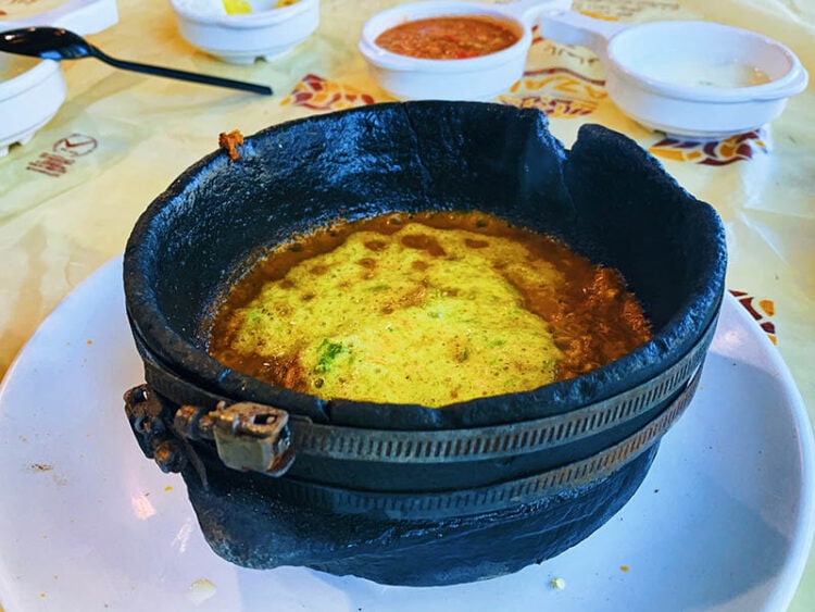 21 Most Popular Yemeni Foods For A Delicious Meal 2023