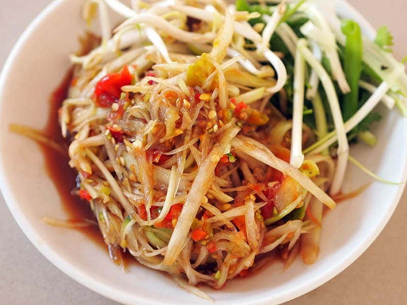 Green Papaya Salad