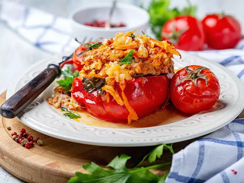 Plate Stuffed Peppers Meat