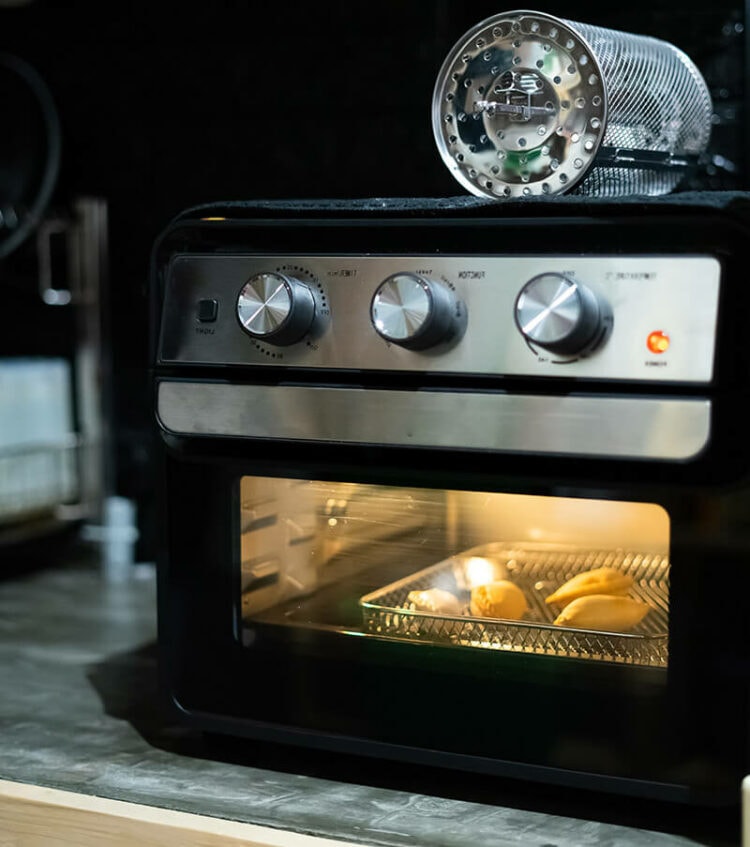 Best Air Fryers with Rotisserie Top Reviews 2024