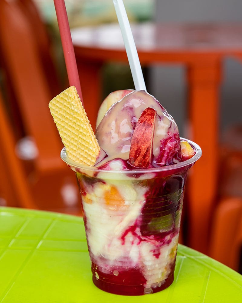 Colombian Shaved Ice And Fruits
